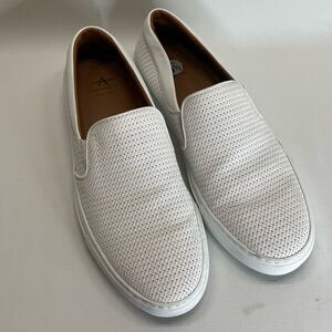 Aquatalia Alisha White Leather Woven Slip On Sneakers Size 9.5